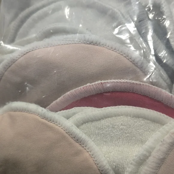 Reusable Nursing Pads - Picture 3 of 3